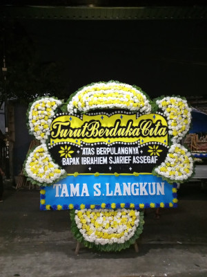 Papan Bunga Duka di Banda Mulia